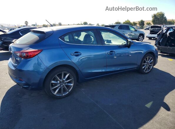 3MZBN1L34JM178107 2018 MAZDA 3 Blue Tył prawy