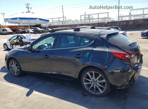3MZBN1L3XJM267065 2018 MAZDA 3 Black Հետևի ձախ