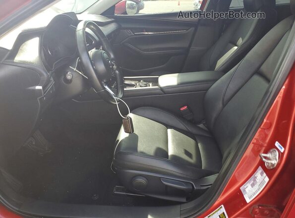 3MZBPAALXKM110411 2019 MAZDA 3 Красный Вид салона спереди