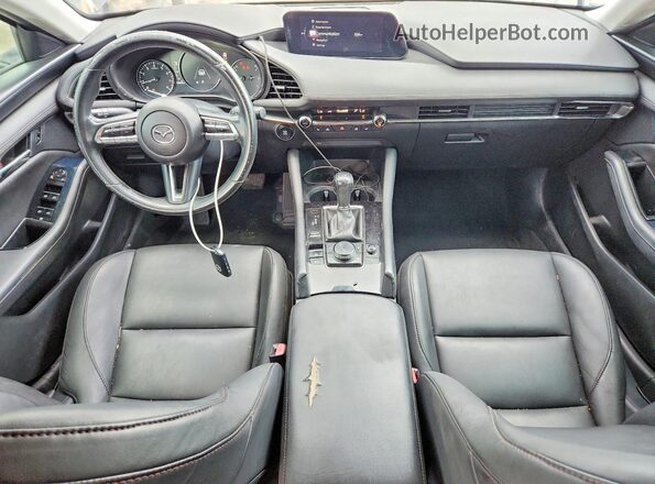 3MZBPBCL3MM203924 2021 MAZDA 3 Угольный Вид панели приборов
