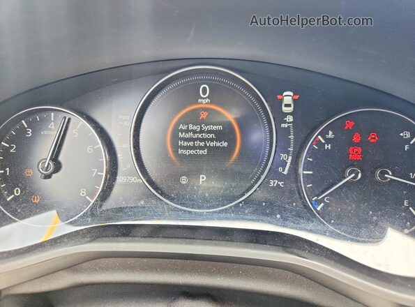 3MZBPBCL3MM203924 2021 MAZDA 3 Угольный Вид щитка приборов
