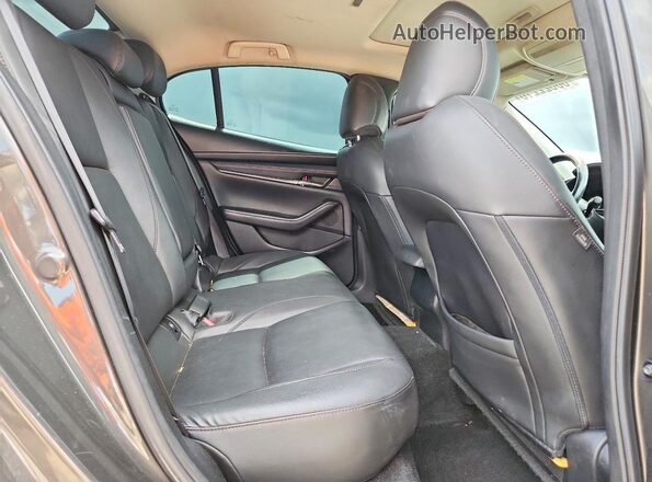 3MZBPBCL3MM203924 2021 MAZDA 3 Угольный Вид задних сидений