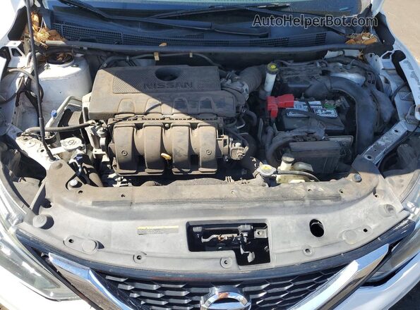 3N1AB7AP0HY304324 2017 NISSAN SENTRA Белый Вид задней части салона