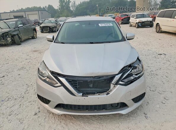 3N1AB7AP0JY320870 2018 NISSAN SENTRA Silver Widok z przodu