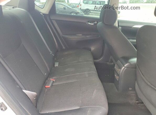 3N1AB7AP0KY205686 2019 NISSAN SENTRA Silver Հետևի նստատեղերի տեսք
