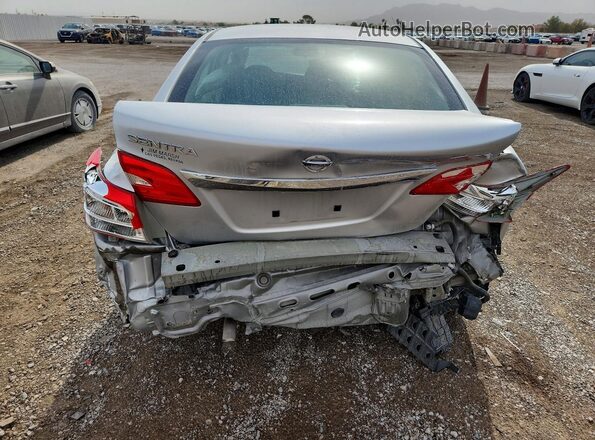 3N1AB7AP1JY294862 2018 NISSAN SENTRA Silver Вид ззаду