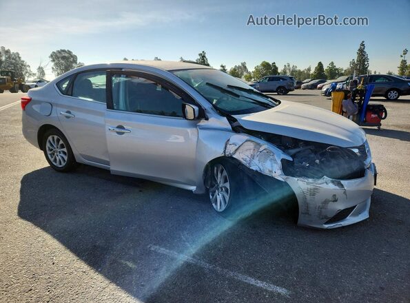 3N1AB7AP1KL618858 2019 NISSAN SENTRA Silver Передня права чверть