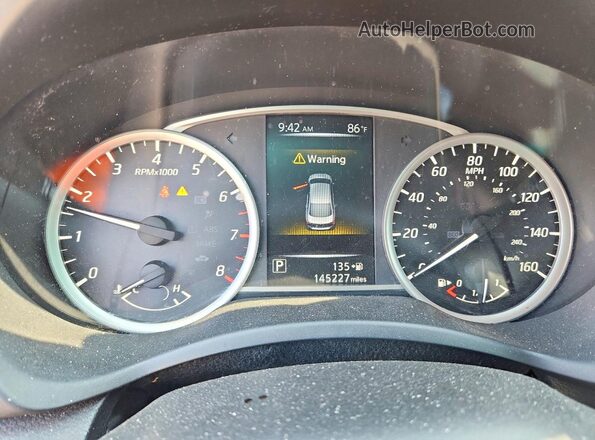3N1AB7AP2HL655152 2017 NISSAN SENTRA Red Вид щитка приладів