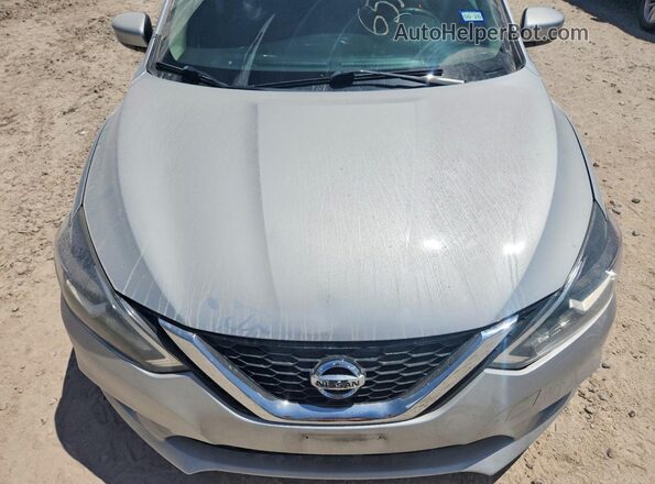 3N1AB7AP2JL648126 2018 NISSAN SENTRA Silver Вид задньої частини салону