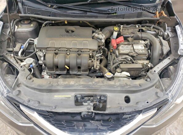 3N1AB7AP2JY212671 2018 NISSAN SENTRA Gray Вид задньої частини салону