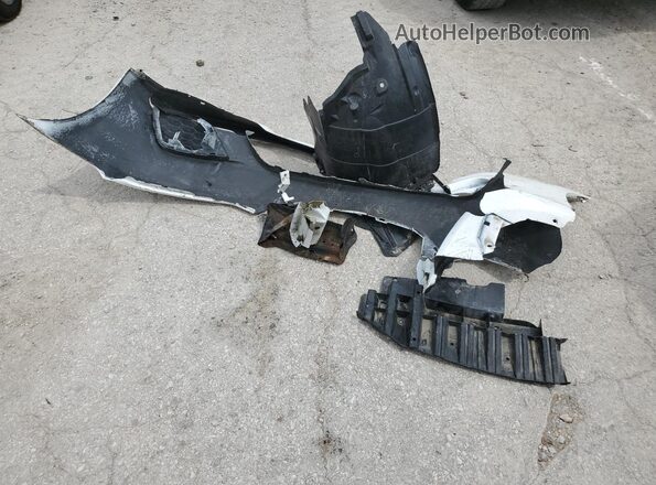 3N1AB7AP3GL643459 2016 NISSAN SENTRA White Vista del compartimento del motor