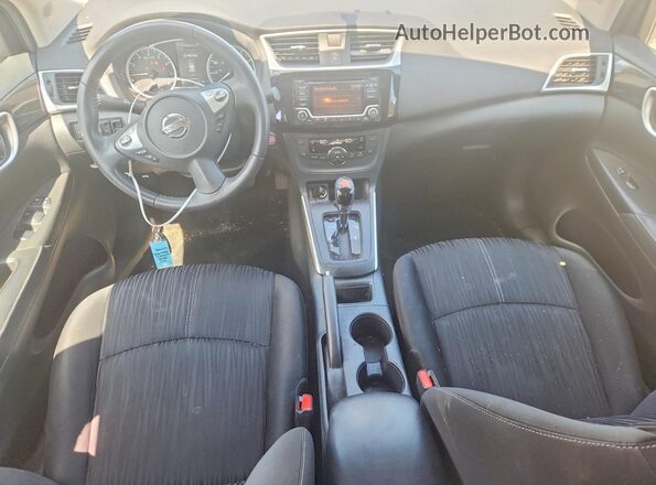 3N1AB7AP3JL663041 2018 NISSAN SENTRA White Dashboard view