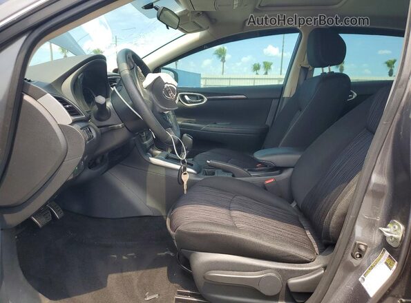 3N1AB7AP3KY331895 2019 NISSAN SENTRA Gray Widok wnętrza z przodu