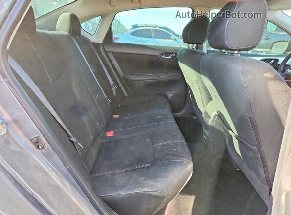 3N1AB7AP4HY364882 2017 NISSAN SENTRA Gray Vista de los asientos traseros