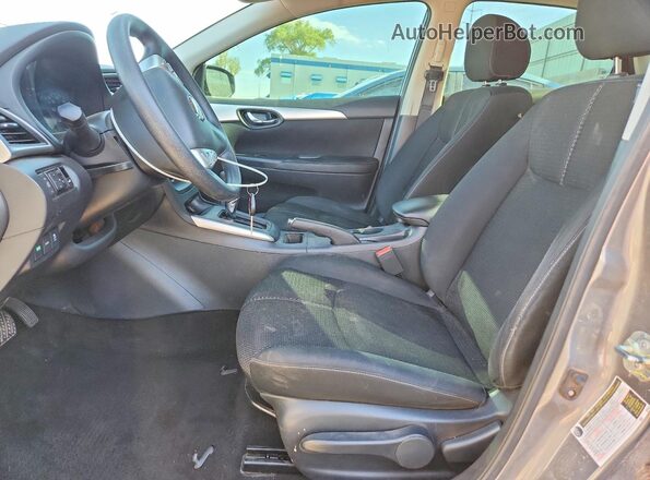 3N1AB7AP4HY364882 2017 NISSAN SENTRA Gray Vista interior delantera