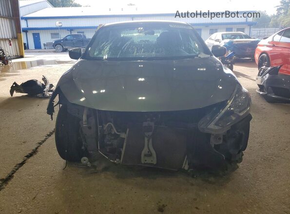 3N1AB7AP4JY323092 2018 NISSAN SENTRA Gray Front view