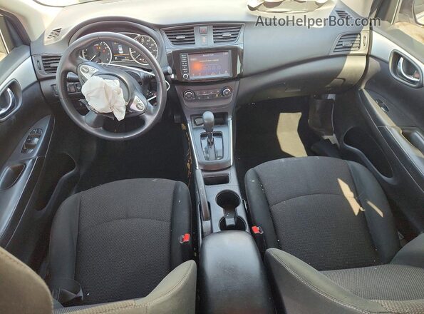 3N1AB7AP4KY233121 2019 NISSAN SENTRA White Dashboard view