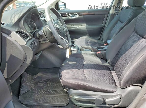 3N1AB7AP4KY266037 2019 NISSAN SENTRA Gray Вид салону спереду