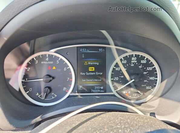 3N1AB7AP5JY236818 2018 NISSAN SENTRA Gray Սարքավորումների վահանակի տեսք
