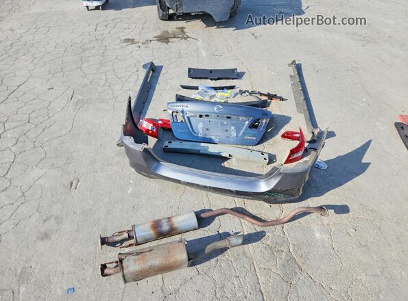3N1AB7AP5JY236818 2018 NISSAN SENTRA Gray Շարժիչի բաժամունքի տեսք