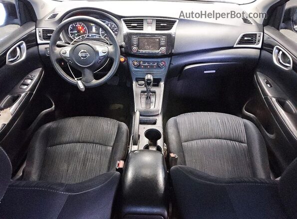 3N1AB7AP6HL653047 2017 NISSAN SENTRA Серый Вид панели приборов