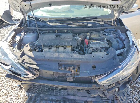 3N1AB7AP6HL718625 2017 NISSAN SENTRA Silver Սալոնի հետևի տեսք