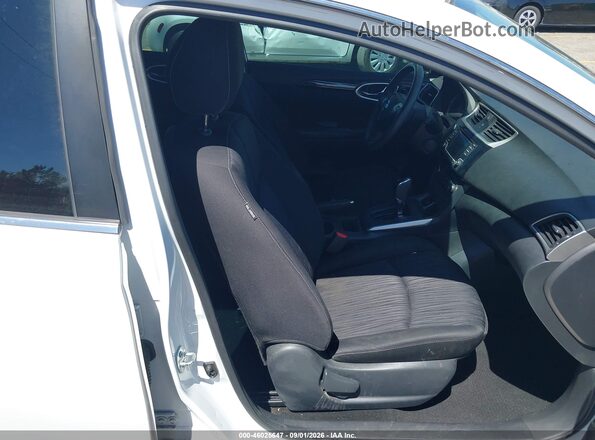 3N1AB7AP6HY289439 2017 NISSAN SENTRA White Вид салону спереду
