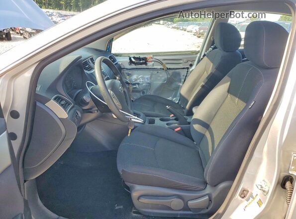 3N1AB7AP7GY282885 2016 NISSAN SENTRA Silver Вид салону спереду