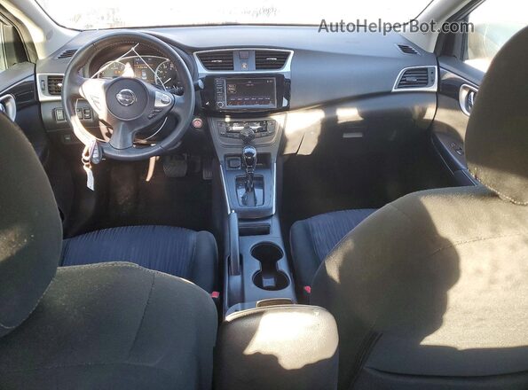 3N1AB7AP7KY358646 2019 NISSAN SENTRA Silver Widok deski rozdzielczej