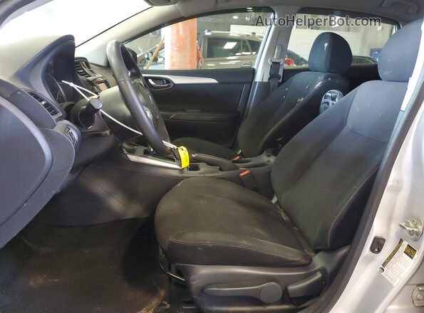 3N1AB7AP7KY374717 2019 NISSAN SENTRA Silver Front interior view