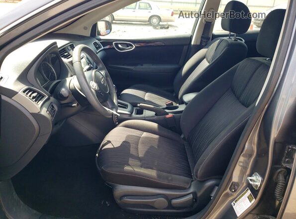 3N1AB7AP8HL714477 2017 NISSAN SENTRA Gray Widok wnętrza z przodu