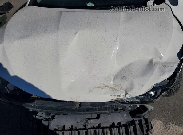 3N1AB7AP8HY271542 2017 NISSAN SENTRA White Вид задньої частини салону