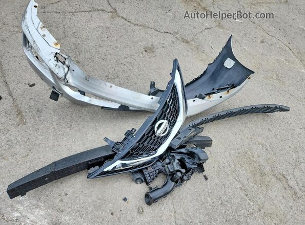 3N1AB7AP8HY405689 2017 NISSAN SENTRA White Engine compartment view