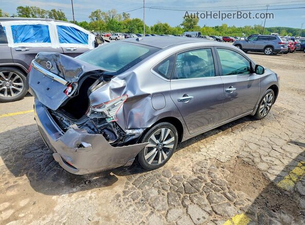 3N1AB7AP8JY257842 2018 NISSAN SENTRA Серебряный Задняя правая четверть