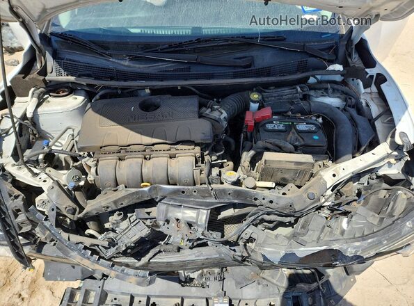 3N1AB7AP8JY284930 2018 NISSAN SENTRA White Вид задньої частини салону