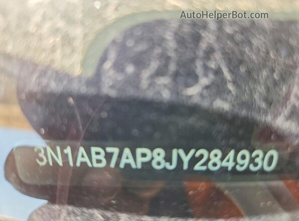 3N1AB7AP8JY284930 2018 NISSAN SENTRA White Вид підкапотного простору