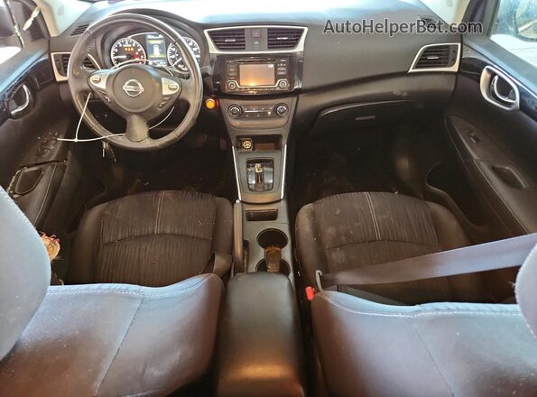 3N1AB7AP9HY279715 2017 NISSAN SENTRA Серый Вид панели приборов