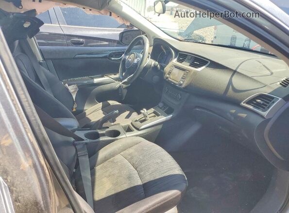 3N1AB7AP9HY279715 2017 NISSAN SENTRA Серый Вид салона спереди