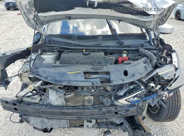 3N1AB7APXJY266283 2018 NISSAN SENTRA Silver Vista interior trasera
