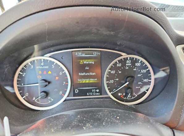 3N1AB7APXJY266283 2018 NISSAN SENTRA Silver Vista del cuadro de instrumentos