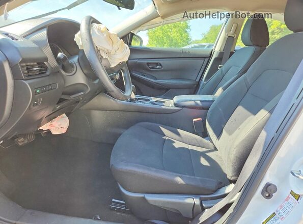 3N1AB8BV1SY252986 2025 NISSAN SENTRA White Vista interior delantera