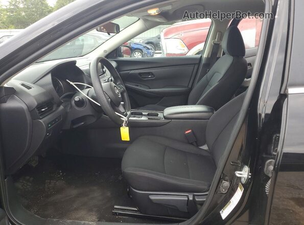 3N1AB8BV3RY243281 2024 NISSAN SENTRA Black Սալոնի դիմացի տեսք