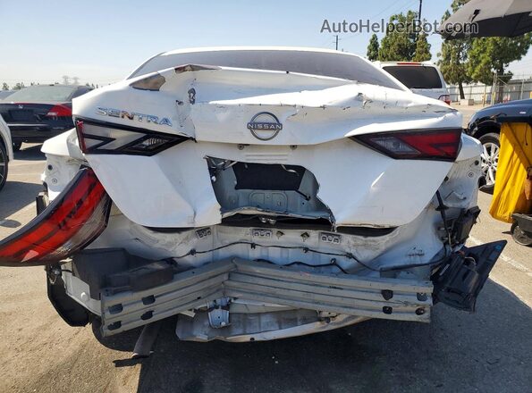 3N1AB8BV8RY215282 2024 NISSAN SENTRA Белый Вид сзади