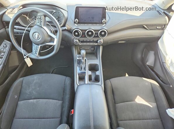 3N1AB8CV0SY228340 2025 NISSAN SENTRA Gray Widok deski rozdzielczej