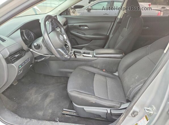 3N1AB8CV1MY235784 2021 NISSAN SENTRA Silver Вид салону спереду