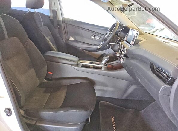 3N1AB8CV1SY355422 2025 NISSAN SENTRA White Вид салону спереду