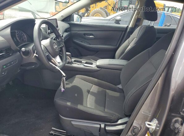 3N1AB8CV2SY394102 2025 NISSAN SENTRA Gray Front interior view