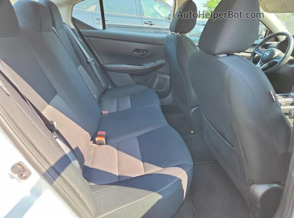 3N1AB8CV6RY351876 2024 NISSAN SENTRA White Vista de los asientos traseros