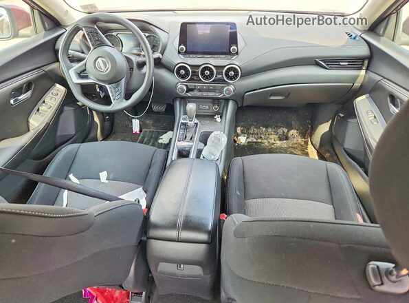 3N1AB8CV7RY341485 2024 NISSAN SENTRA Maroon Dashboard view