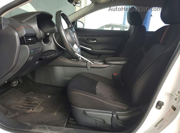 3N1AB8DV7MY289167 2021 NISSAN SENTRA White Вид салону спереду